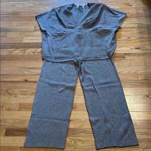 Free People Jaclyn Sweater set. Small, gray. Excellent condition worn twice.